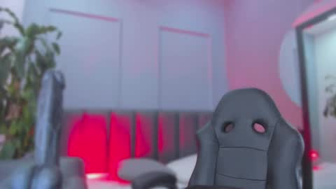 Snapshot of elisa_castrillon chatting on 9, 10, 2025 Elisa online show from 9, 10, 2025