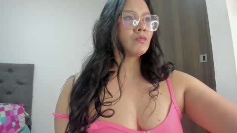 Snapshot of elisa_connors18 chatting on 1, 3, 2026 online show from 1, 3, 2026