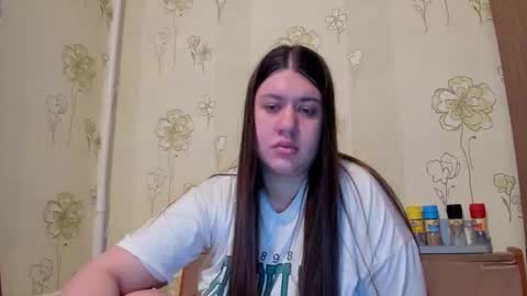 Snapshot of elisa_kollin chatting on 7, 2, 2025 Aletta Oushen online show from 7, 2, 2025