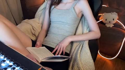 Snapshot of elisa_north chatting on 21, 2, 2025 Elisa North online show from 21, 2, 2025