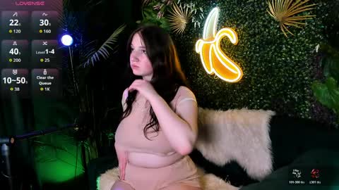 Snapshot of elisabeth_binder chatting on 10, 4, 2026 your sweet Lisa online show from 10, 4, 2026