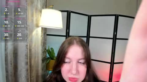 Snapshot of elisabeth_binder chatting on 18, 4, 2026 your sweet Lisa online show from 18, 4, 2026