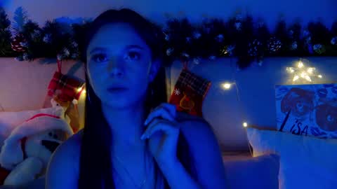 ElisabethDavis online show from 5, 1, 2025