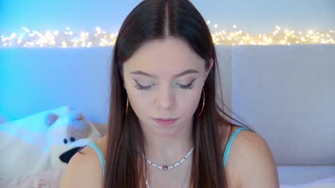 ElisabethDavis online show from 26, 1, 2025