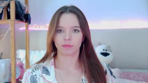 ElisabethDavis online show from 26, 2, 2025