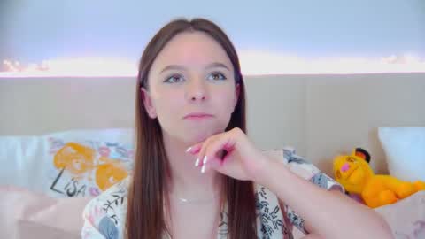 ElisabethDavis online show from 26, 2, 2025