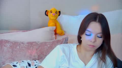 ElisabethDavis online show from 7, 3, 2025