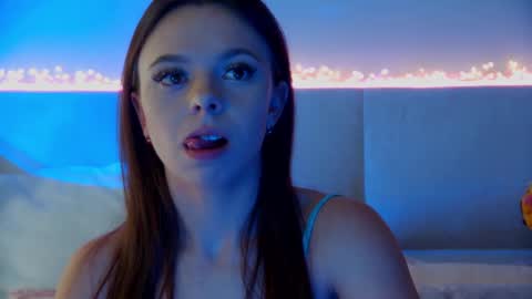 ElisabethDavis online show from 10, 3, 2025