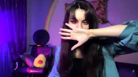 Snapshot of elisabethmikowski chatting on 8, 4, 2026 Elin online show from 8, 4, 2026