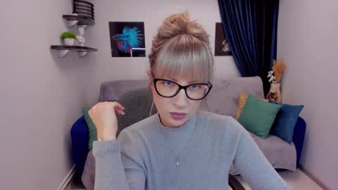 Elisabeth online show from 3, 1, 2025