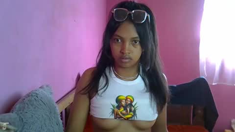 elisah01 online show from 19, 5, 2026