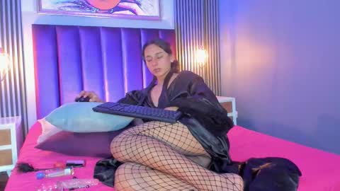 Elisa Sue online show from 13, 3, 2026