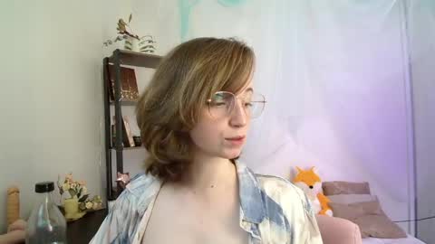 Snapshot of elise_nyx chatting on 31, 3, 2026 elise_nyx online show from 31, 3, 2026
