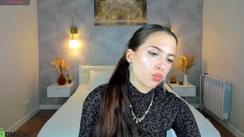 Elise online show from 10, 3, 2026