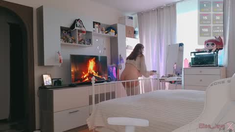 Elise    online show from 14, 9, 2025