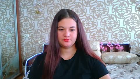 elisesmuse online show from 19, 7, 2026