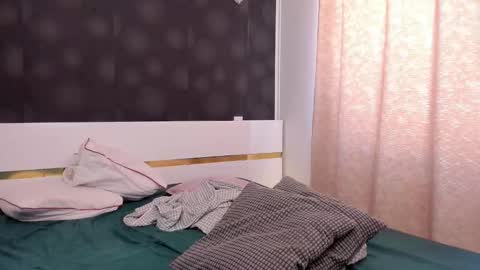 Snapshot of elisetyler89 chatting on 23, 9, 2025 Elly online show from 23, 9, 2025