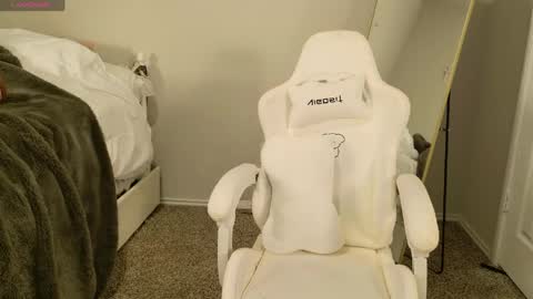 Snapshot of elisparadisex chatting on 21, 4, 2026 eli 3 online show from 21, 4, 2026