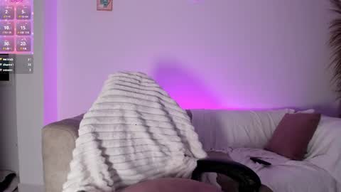 Snapshot of elissa_dominguez chatting on 23, 7, 2026 Elissa online show from 23, 7, 2026