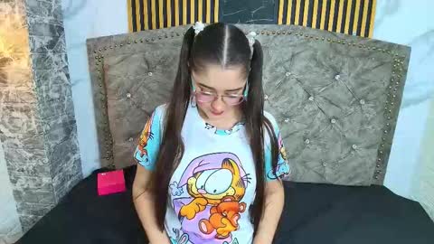 elisvega online show from 13, 2, 2026