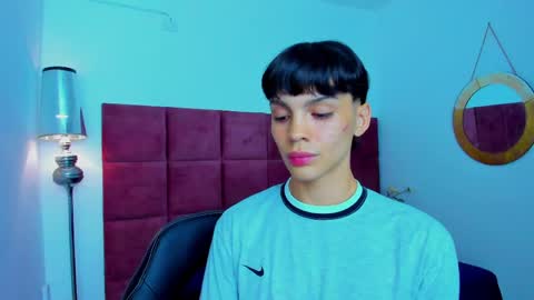 Snapshot of elite__models chatting on 7, 4, 2026 Valentino Konny y Jhon online show from 7, 4, 2026