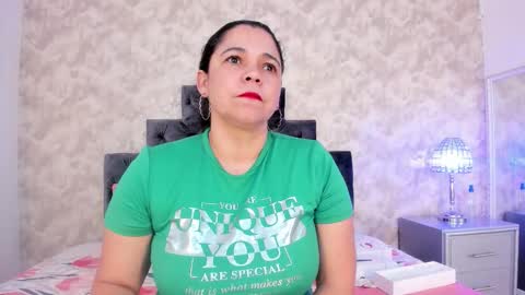 Elizabeth online show from 23, 10, 2025