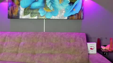 Snapshot of elizabeth_lamer chatting on 13, 11, 2025 Elizabeth Lamer online show from 13, 11, 2025