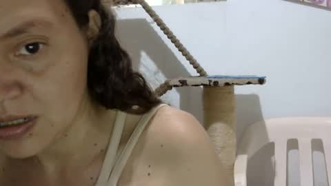 Elizabeth Martinez  online show from 8, 3, 2025