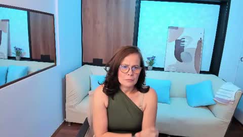Snapshot of elizabeth_muse chatting on 13, 7, 2026 Elizabeth online show from 13, 7, 2026