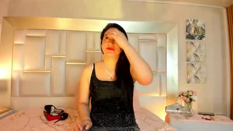 elizabth online show from 28, 11, 2025