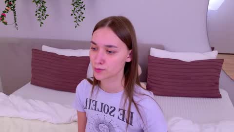 Elizabeth online show from 5, 3, 2025