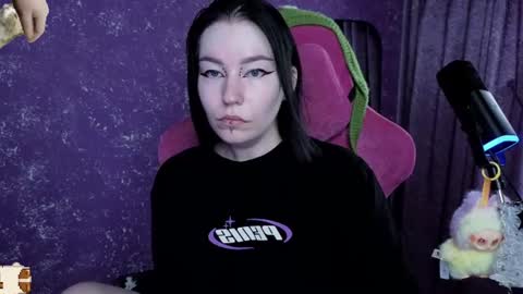 Snapshot of elizabethflowerr chatting on 27, 7, 2026 Eli online show from 27, 7, 2026