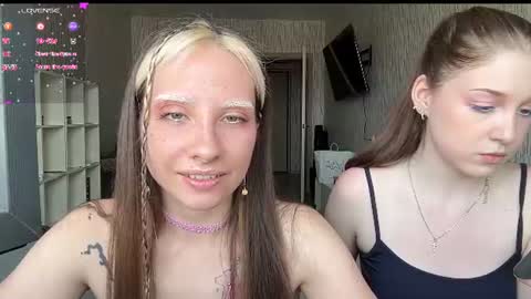 Snapshot of elizabethh_brown chatting on 2, 7, 2026 elizabethh_brown online show from 2, 7, 2026