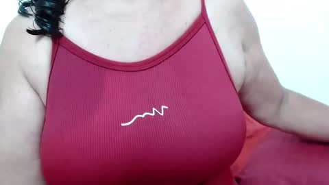 Snapshot of elizabethmiler chatting on 24, 4, 2026 ElizabethMiler online show from 24, 4, 2026