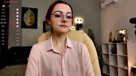 Elizabet online show from 4, 12, 2025