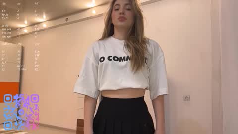 Snapshot of elizabethrabin chatting on 23, 2, 2026 Mia online show from 23, 2, 2026