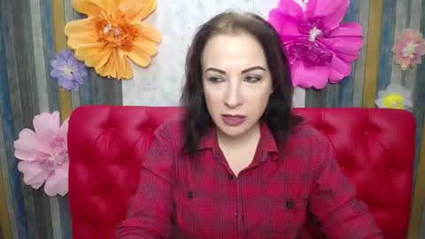 Snapshot of elizabethsho chatting on 24, 3, 2026 ElizabethSho online show from 24, 3, 2026