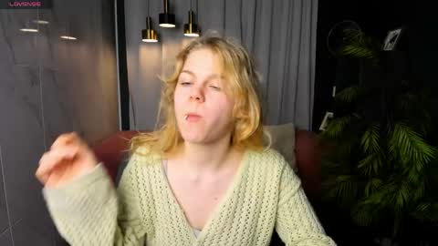 Elizabeth online show from 9, 6, 2026