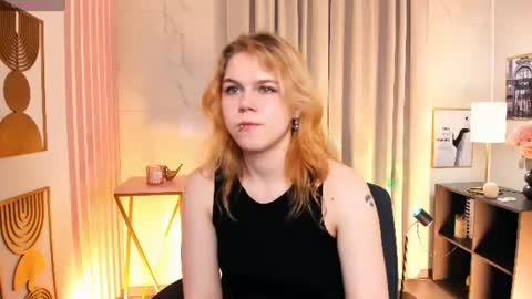 Snapshot of elizabethvane chatting on 18, 6, 2026 Elizabeth online show from 18, 6, 2026