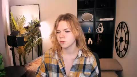 Snapshot of elizabethvane chatting on 27, 6, 2026 Elizabeth online show from 27, 6, 2026
