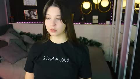 Eliza online show from 21, 12, 2025