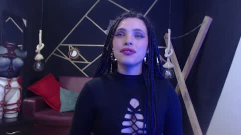   online show from 10, 12, 2024