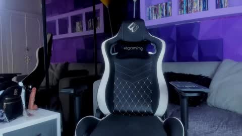 elizbeth_777 online show from 7, 2, 2025