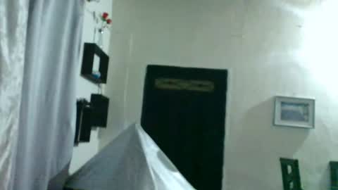Snapshot of elizka_00 chatting on 16, 4, 2026 elizka 00 online show from 16, 4, 2026