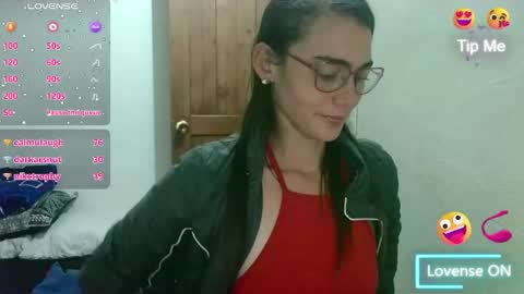 Snapshot of elizka_00 chatting on 8, 5, 2026 elizka 00 online show from 8, 5, 2026