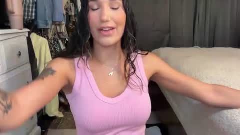Snapshot of ella2sweet chatting on 16, 6, 2026 Ella online show from 16, 6, 2026