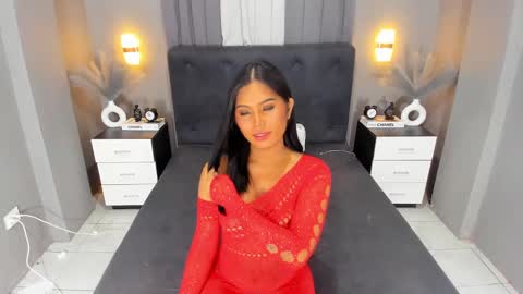 Snapshot of ella______ chatting on 3, 12, 2024 Ella online show from 3, 12, 2024