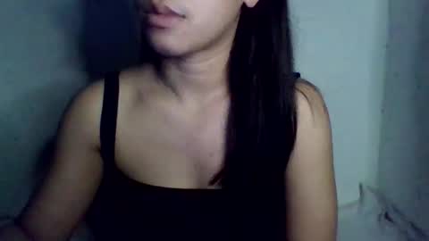 Snapshot of ella_babe25 chatting on 8, 3, 2026 ella_babe25 online show from 8, 3, 2026