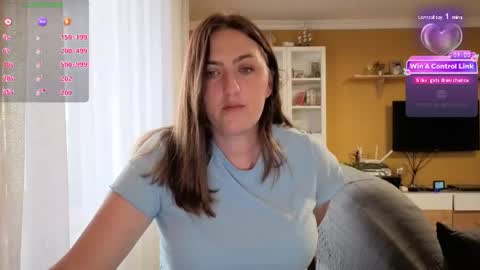 Snapshot of ella_max_live chatting on 21, 4, 2026 Ella Max online show from 21, 4, 2026