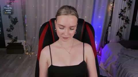 Ella online show from 24, 9, 2025